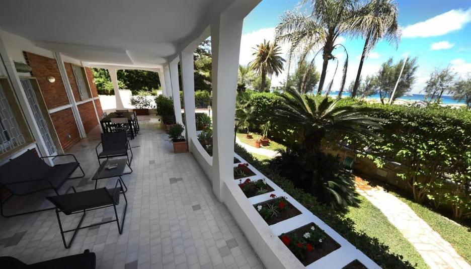 Villa Azzurra Beachfront Mondello - Palermo Ngoại thất bức ảnh
